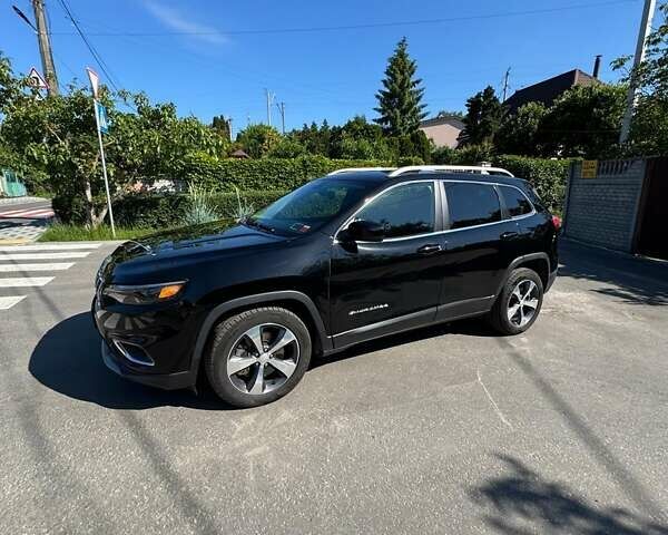 Джип Чероки 2018 в Киеве на Automoto.ua Черный Джип Чероки, объемом двигателя 1.99 л и пробегом 100 тыс. км за 20500 $, фото 6 на Automoto.ua