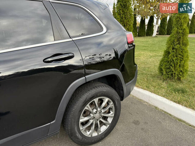 Черный Джип Чероки, объемом двигателя 2.36 л и пробегом 218 тыс. км за 14200 $, фото 7 на Automoto.ua