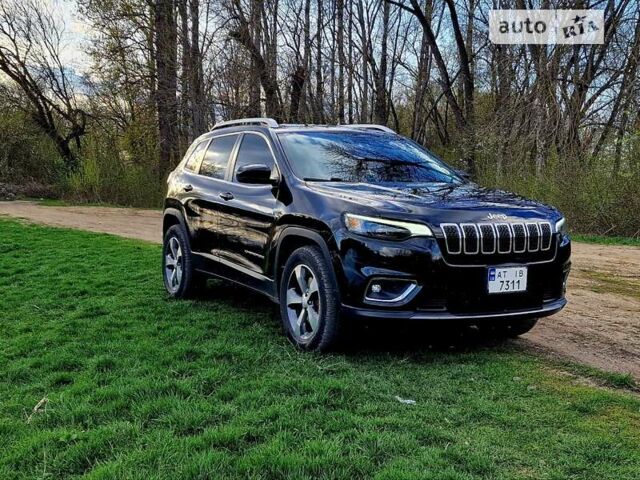 Чорний Джип Cherokee, об'ємом двигуна 3.24 л та пробігом 90 тис. км за 22500 $, фото 2 на Automoto.ua