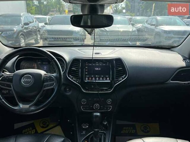 Черный Джип Чероки, объемом двигателя 2 л и пробегом 110 тыс. км за 18500 $, фото 14 на Automoto.ua