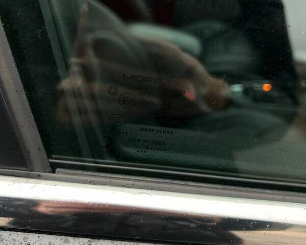 Черный Джип Чероки, объемом двигателя 3.24 л и пробегом 77 тыс. км за 24500 $, фото 28 на Automoto.ua