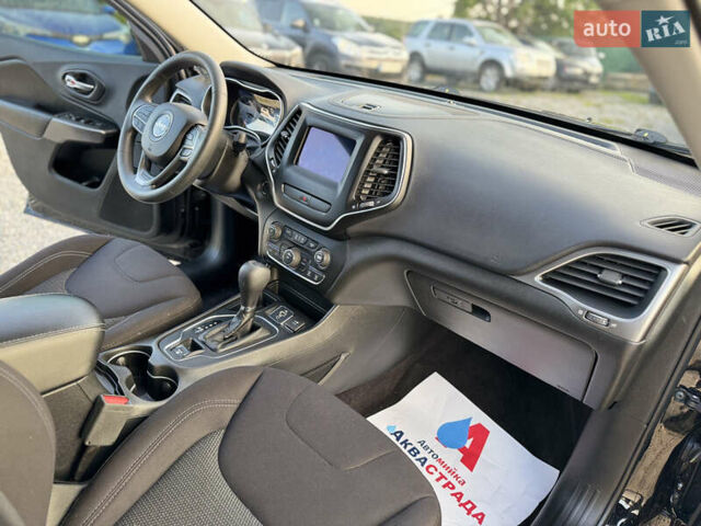Чорний Джип Cherokee, об'ємом двигуна 2.4 л та пробігом 148 тис. км за 14600 $, фото 27 на Automoto.ua