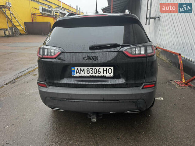 Черный Джип Чероки, объемом двигателя 2.4 л и пробегом 200 тыс. км за 18200 $, фото 7 на Automoto.ua