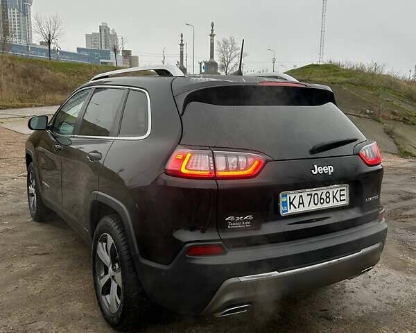 Черный Джип Чероки, объемом двигателя 3.24 л и пробегом 77 тыс. км за 24500 $, фото 3 на Automoto.ua