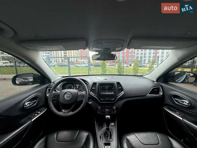 Чорний Джип Cherokee, об'ємом двигуна 2.4 л та пробігом 67 тис. км за 14500 $, фото 35 на Automoto.ua