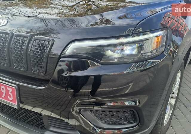 Чорний Джип Cherokee, об'ємом двигуна 2.36 л та пробігом 139 тис. км за 13458 $, фото 11 на Automoto.ua