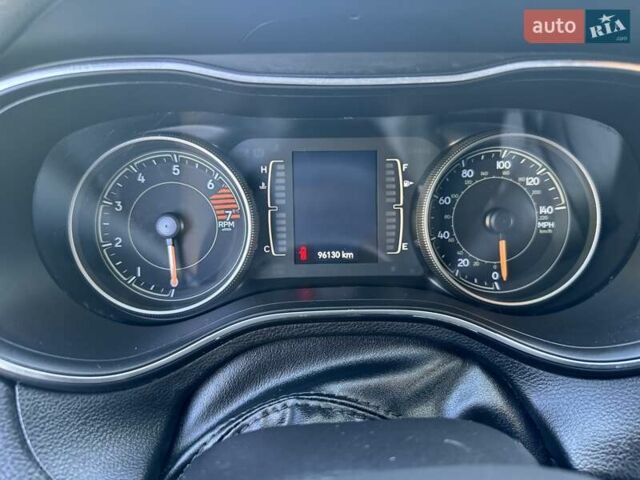 Черный Джип Чероки, объемом двигателя 2.36 л и пробегом 96 тыс. км за 13499 $, фото 13 на Automoto.ua