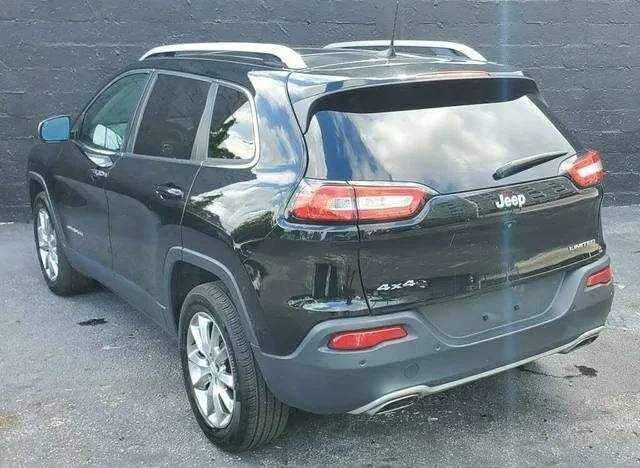 Чорний Джип Cherokee, об'ємом двигуна 0 л та пробігом 106 тис. км за 8900 $, фото 2 на Automoto.ua