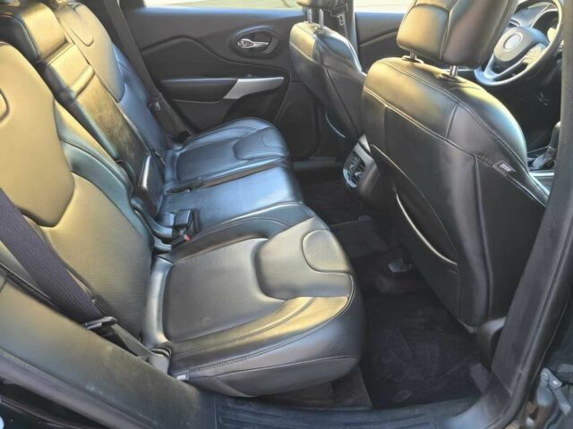 Чорний Джип Cherokee, об'ємом двигуна 3.2 л та пробігом 48 тис. км за 8300 $, фото 11 на Automoto.ua