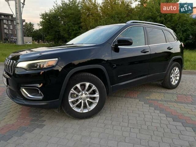 Чорний Джип Cherokee, об'ємом двигуна 3.2 л та пробігом 132 тис. км за 17600 $, фото 5 на Automoto.ua