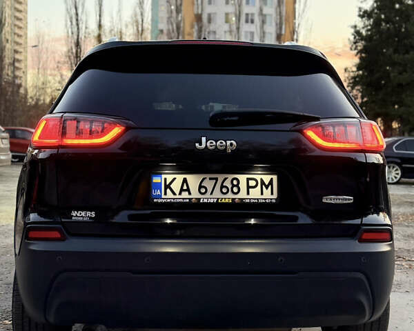 Черный Джип Чероки, объемом двигателя 2.36 л и пробегом 146 тыс. км за 14999 $, фото 5 на Automoto.ua