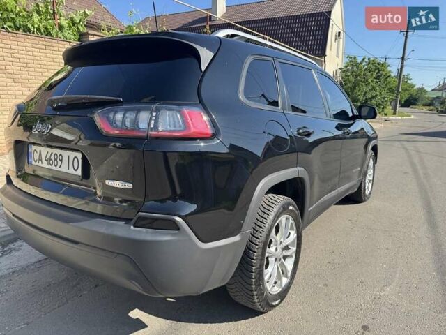 Черный Джип Чероки, объемом двигателя 2.36 л и пробегом 96 тыс. км за 13499 $, фото 7 на Automoto.ua