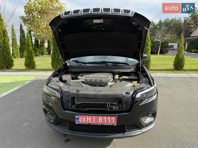 Черный Джип Чероки, объемом двигателя 2.36 л и пробегом 218 тыс. км за 14200 $, фото 39 на Automoto.ua