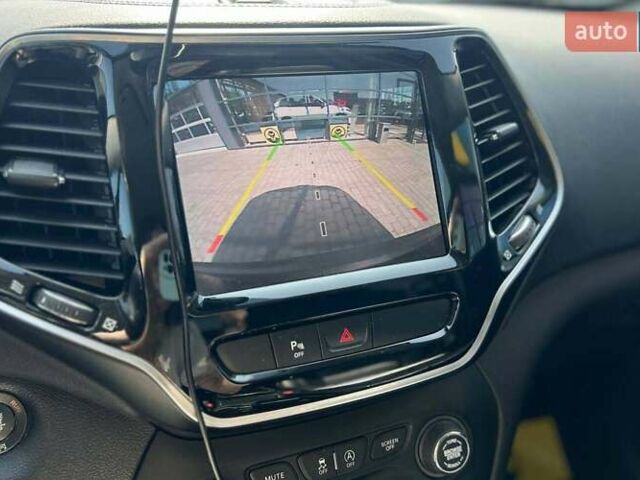 Черный Джип Чероки, объемом двигателя 2 л и пробегом 110 тыс. км за 18500 $, фото 16 на Automoto.ua