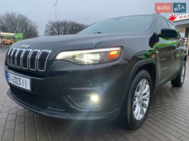 Черный Джип Чероки, объемом двигателя 2.36 л и пробегом 159 тыс. км за 14000 $, фото 9 на Automoto.ua