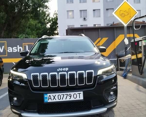 Чорний Джип Cherokee, об'ємом двигуна 2.36 л та пробігом 132 тис. км за 14900 $, фото 1 на Automoto.ua