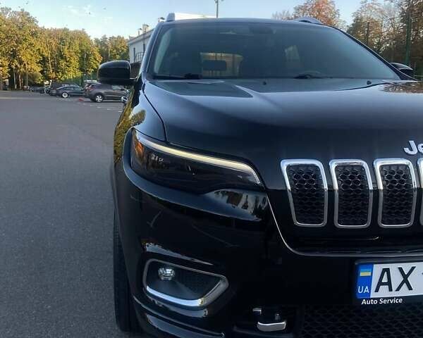 Чорний Джип Cherokee, об'ємом двигуна 2 л та пробігом 175 тис. км за 15900 $, фото 22 на Automoto.ua