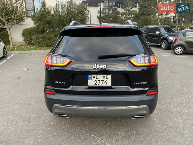 Чорний Джип Cherokee, об'ємом двигуна 3.24 л та пробігом 113 тис. км за 21800 $, фото 12 на Automoto.ua