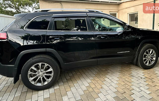 Черный Джип Чероки, объемом двигателя 3.24 л и пробегом 156 тыс. км за 18500 $, фото 18 на Automoto.ua
