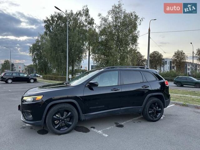 Чорний Джип Cherokee, об'ємом двигуна 2.36 л та пробігом 155 тис. км за 15599 $, фото 4 на Automoto.ua