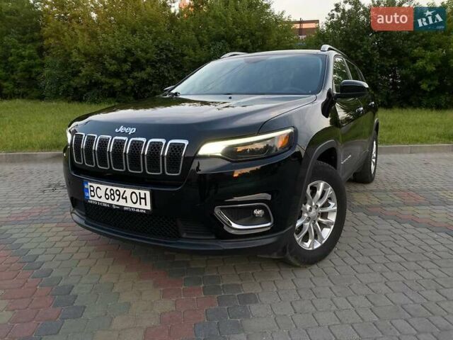 Чорний Джип Cherokee, об'ємом двигуна 3.2 л та пробігом 132 тис. км за 17600 $, фото 6 на Automoto.ua