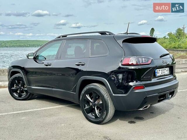 Черный Джип Чероки, объемом двигателя 3.24 л и пробегом 190 тыс. км за 18200 $, фото 22 на Automoto.ua