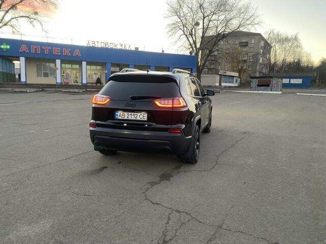Чорний Джип Cherokee, об'ємом двигуна 2.4 л та пробігом 124 тис. км за 17200 $, фото 11 на Automoto.ua