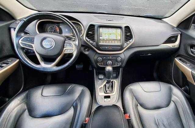 Чорний Джип Cherokee, об'ємом двигуна 0 л та пробігом 106 тис. км за 8900 $, фото 7 на Automoto.ua