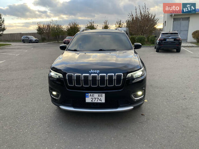 Чорний Джип Cherokee, об'ємом двигуна 3.24 л та пробігом 113 тис. км за 21800 $, фото 7 на Automoto.ua