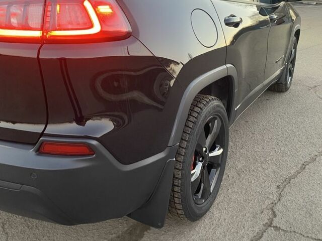 Чорний Джип Cherokee, об'ємом двигуна 2.4 л та пробігом 124 тис. км за 17200 $, фото 6 на Automoto.ua