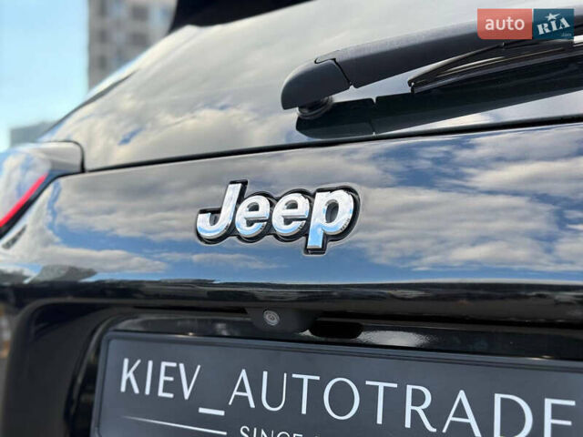 Чорний Джип Cherokee, об'ємом двигуна 2.4 л та пробігом 67 тис. км за 14500 $, фото 14 на Automoto.ua