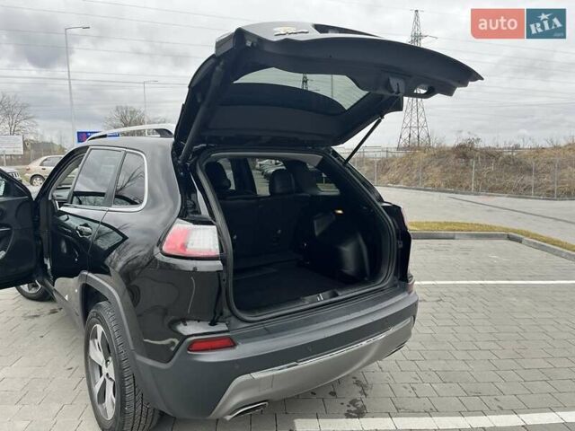 Черный Джип Чероки, объемом двигателя 2 л и пробегом 103 тыс. км за 19500 $, фото 16 на Automoto.ua