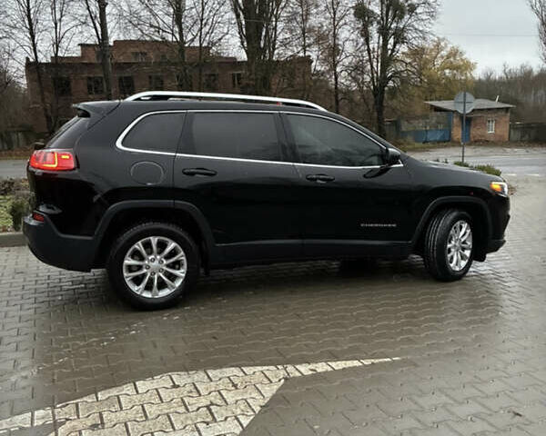 Чорний Джип Cherokee, об'ємом двигуна 2.4 л та пробігом 196 тис. км за 13000 $, фото 3 на Automoto.ua