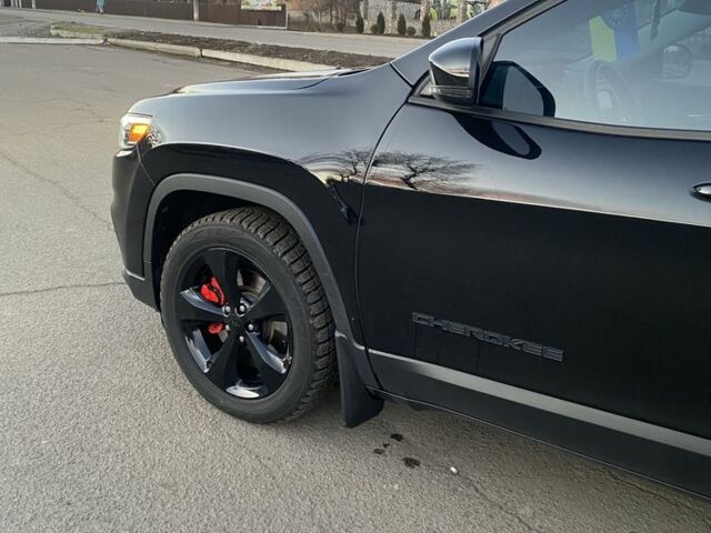 Чорний Джип Cherokee, об'ємом двигуна 2.4 л та пробігом 124 тис. км за 17200 $, фото 9 на Automoto.ua