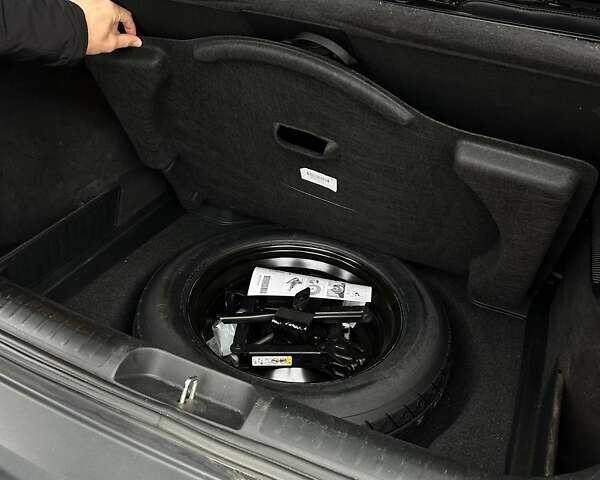 Черный Джип Чероки, объемом двигателя 3.24 л и пробегом 77 тыс. км за 24500 $, фото 25 на Automoto.ua