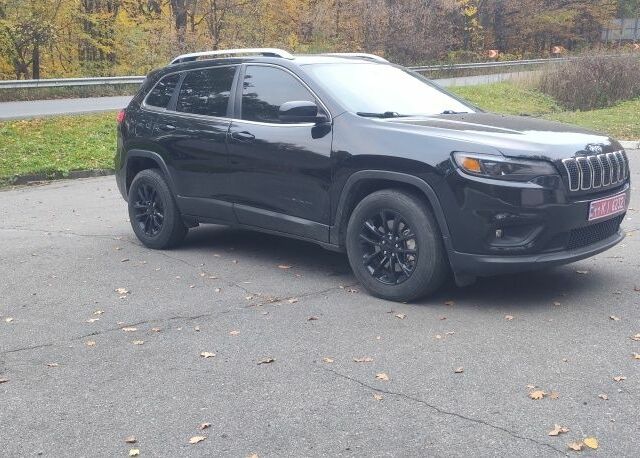 Чорний Джип Cherokee, об'ємом двигуна 3.2 л та пробігом 197 тис. км за 14550 $, фото 21 на Automoto.ua