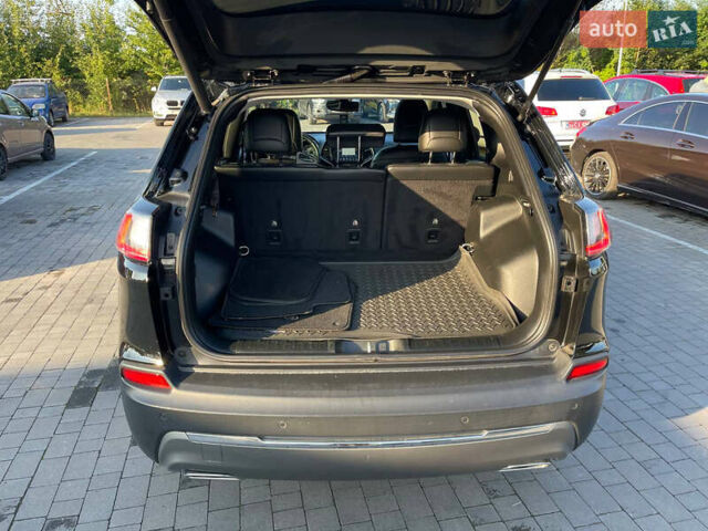 Черный Джип Чероки, объемом двигателя 3.2 л и пробегом 133 тыс. км за 18000 $, фото 28 на Automoto.ua