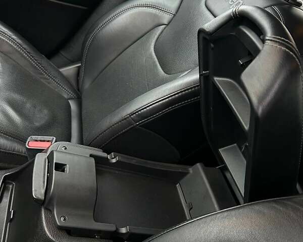 Черный Джип Чероки, объемом двигателя 3.24 л и пробегом 77 тыс. км за 24500 $, фото 20 на Automoto.ua