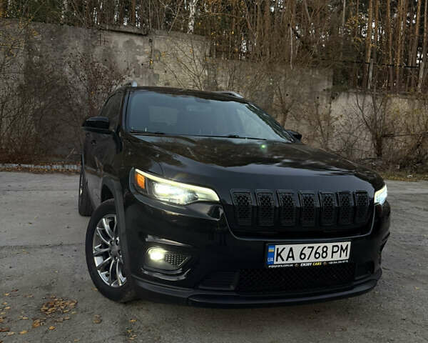 Черный Джип Чероки, объемом двигателя 2.36 л и пробегом 146 тыс. км за 14999 $, фото 7 на Automoto.ua