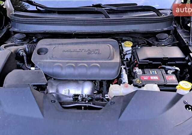 Чорний Джип Cherokee, об'ємом двигуна 2.36 л та пробігом 139 тис. км за 13458 $, фото 34 на Automoto.ua