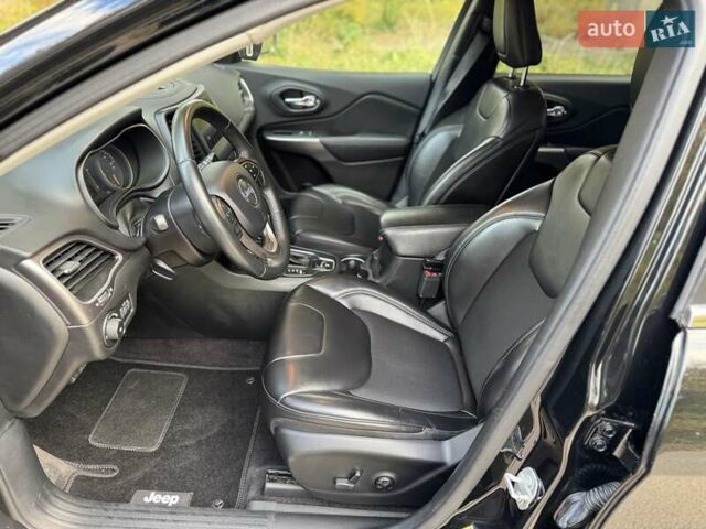 Черный Джип Чероки, объемом двигателя 2.4 л и пробегом 172 тыс. км за 13999 $, фото 14 на Automoto.ua