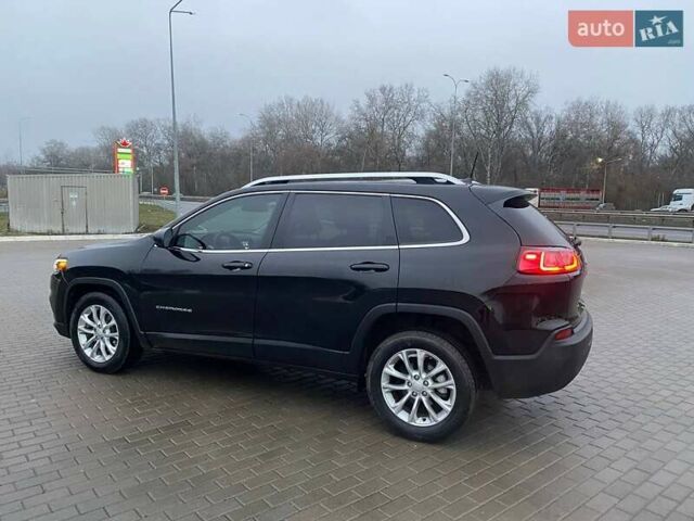 Черный Джип Чероки, объемом двигателя 2.36 л и пробегом 159 тыс. км за 14000 $, фото 7 на Automoto.ua
