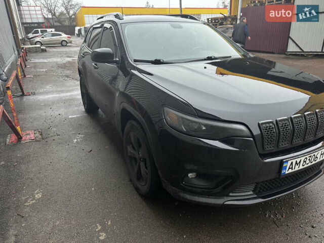 Черный Джип Чероки, объемом двигателя 2.4 л и пробегом 200 тыс. км за 18200 $, фото 4 на Automoto.ua