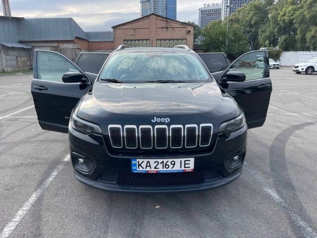 Черный Джип Чероки, объемом двигателя 2.4 л и пробегом 155 тыс. км за 15000 $, фото 11 на Automoto.ua