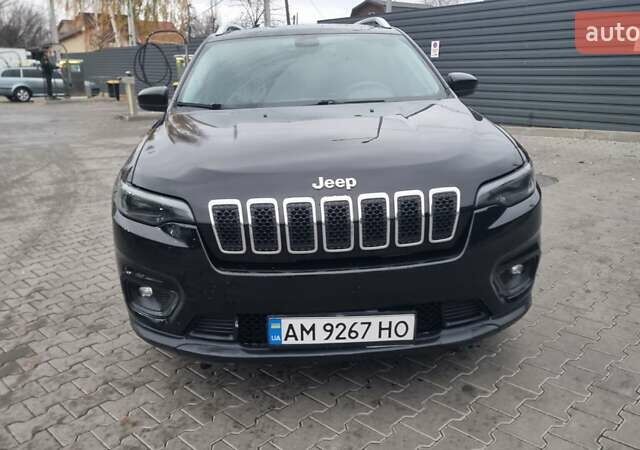 Черный Джип Чероки, объемом двигателя 2.36 л и пробегом 180 тыс. км за 13200 $, фото 5 на Automoto.ua