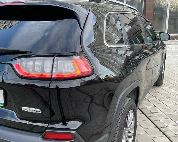 Чорний Джип Cherokee, об'ємом двигуна 2.36 л та пробігом 61 тис. км за 16800 $, фото 11 на Automoto.ua