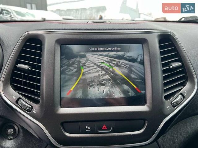 Чорний Джип Cherokee, об'ємом двигуна 3.2 л та пробігом 116 тис. км за 22440 $, фото 29 на Automoto.ua