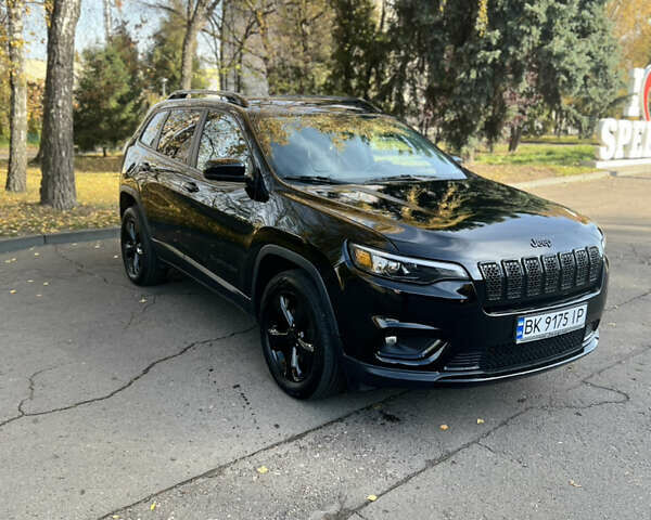 Черный Джип Чероки, объемом двигателя 2.36 л и пробегом 152 тыс. км за 15150 $, фото 9 на Automoto.ua