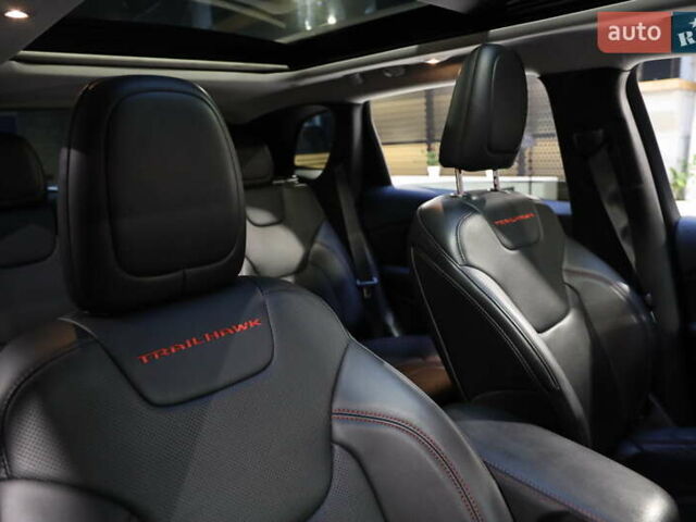 Черный Джип Чероки, объемом двигателя 2.36 л и пробегом 211 тыс. км за 21500 $, фото 47 на Automoto.ua