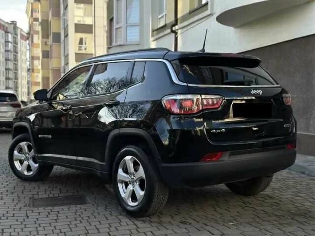 Чорний Джип Cherokee, об'ємом двигуна 2.4 л та пробігом 95 тис. км за 14700 $, фото 5 на Automoto.ua